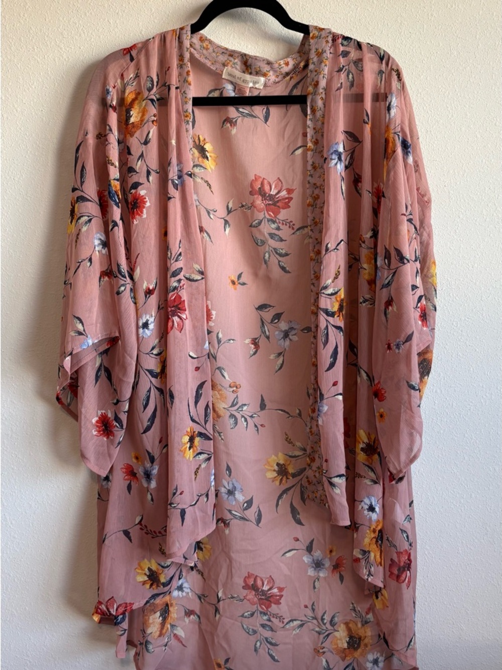 Band of Gypsies Pink Floral sheer kimono